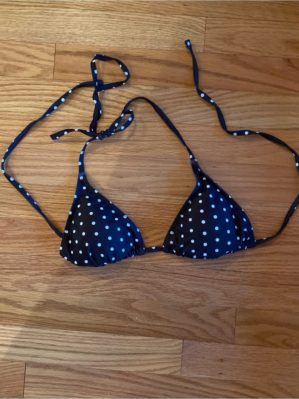 SHEIN black and White Polka Dot Triangle Bikini Top